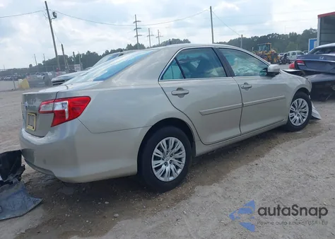 2014 Toyota Camry L from USA, damaged, VIN 4T4BF1FK9ER352209